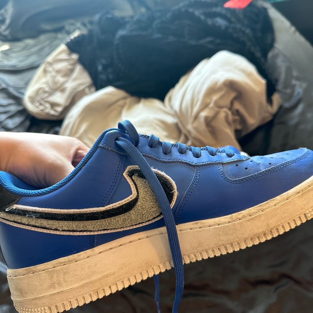 Nike Men's Blue Sneakers